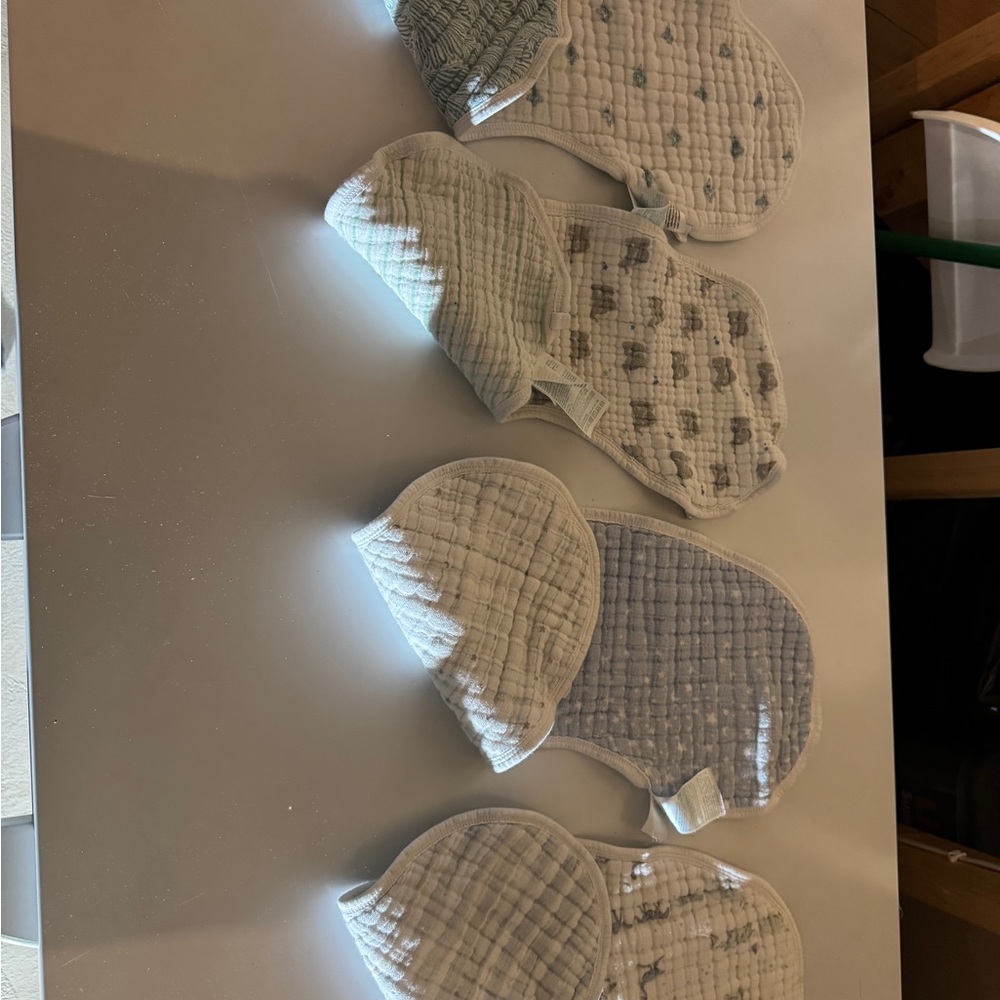 aden + anais Quilted burpy bib set
